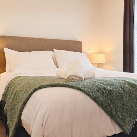 Luxurious 2 Bedroom Apartment Free Secure Parking Окленд Экстерьер фото