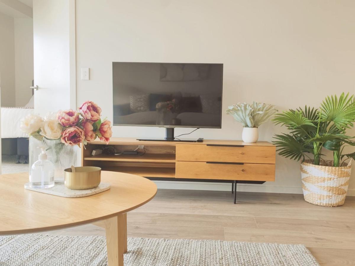 Luxurious 2 Bedroom Apartment Free Secure Parking Окленд Экстерьер фото