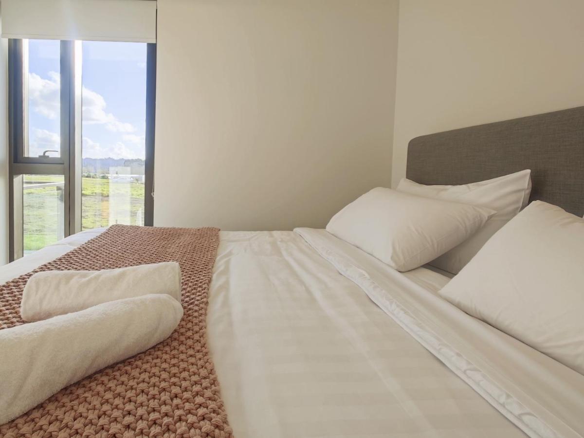 Luxurious 2 Bedroom Apartment Free Secure Parking Окленд Экстерьер фото